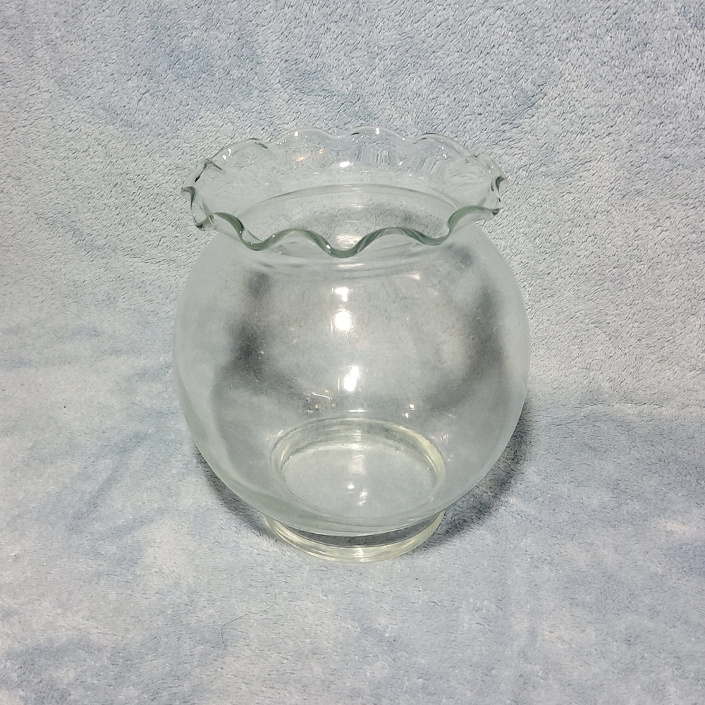Vintage Indiana Glass Clear Ivy Bowl Vase Ruffled Rim 5.5" Flower Floral Candle